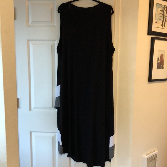 Beautiful black high low dress size 3X NWT - Picture 6 of 6